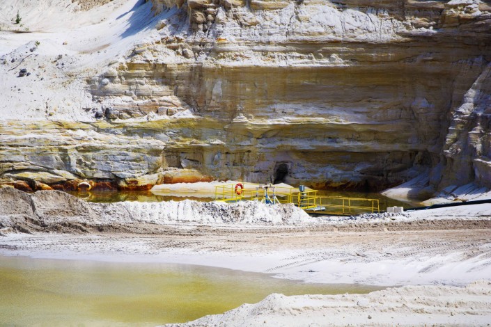 Unimin_NorthUtica_Mine_Photoshop