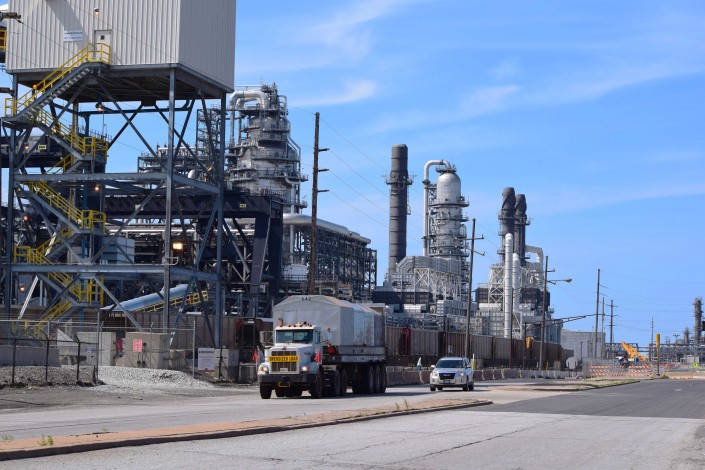 BP Whiting, IN Refinery Infrastructure and $3 Billion TarSands Addition